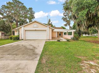 33750 Linda Ln, Leesburg, FL 34788
