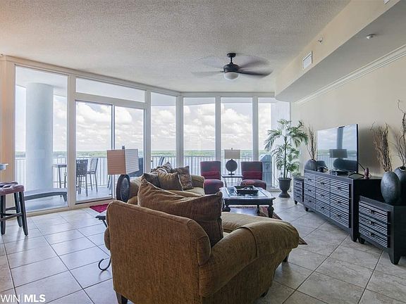 4th image of 1920 W Beach Blvd
