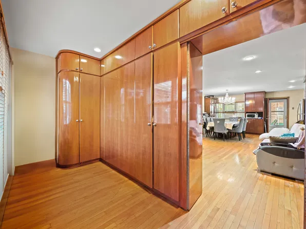 3979 Nostrand Avenue image 7 of 30