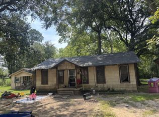 2224 Rich Ave, Camden, AR 71701