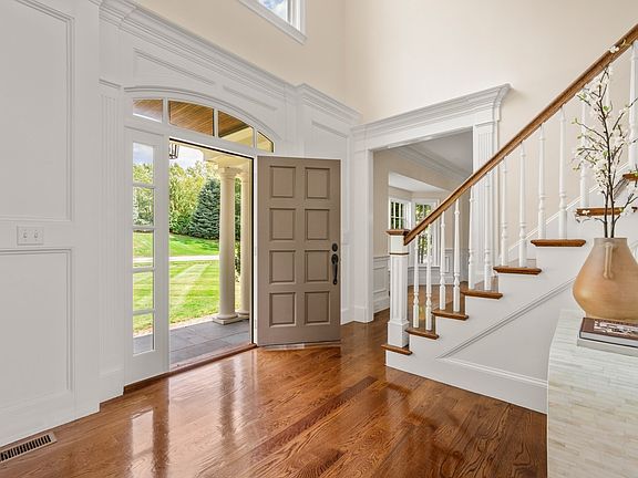 3rd image of 21 Westerly Rd