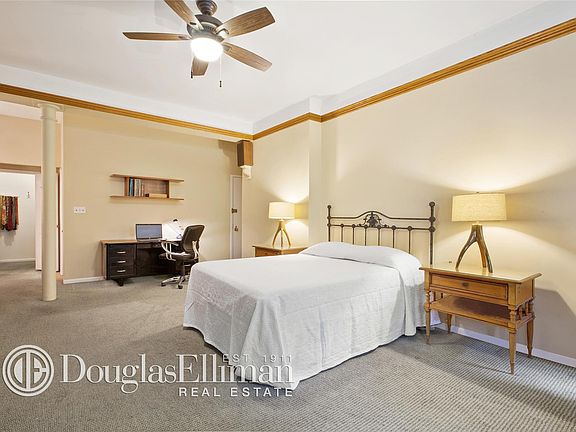 3rd image of 454 W 46th St APT 1AS