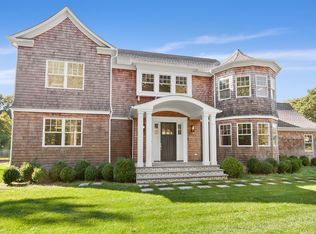 22 Cove Rd, Southampton, NY 11968