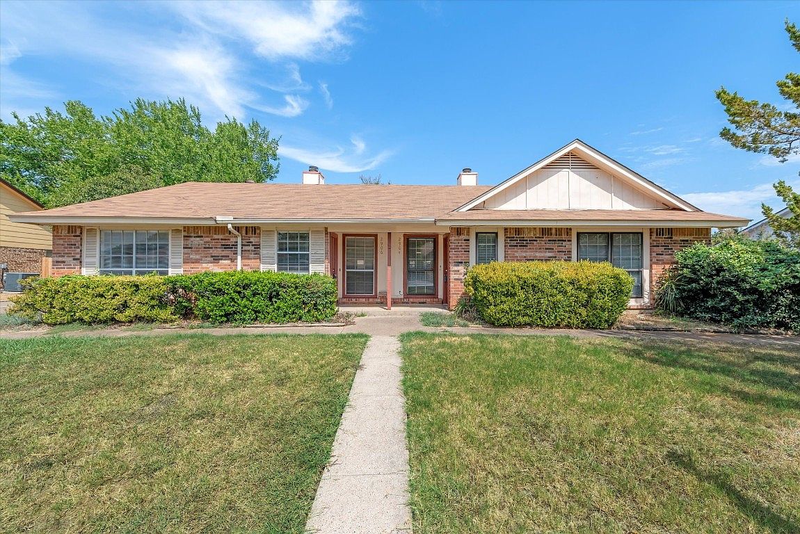 2904/2906 Clover Ln, Euless, TX 76039 Zillow