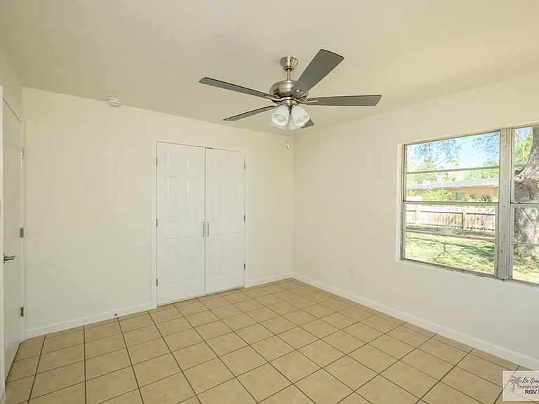 1821 Warren St — Photo 9