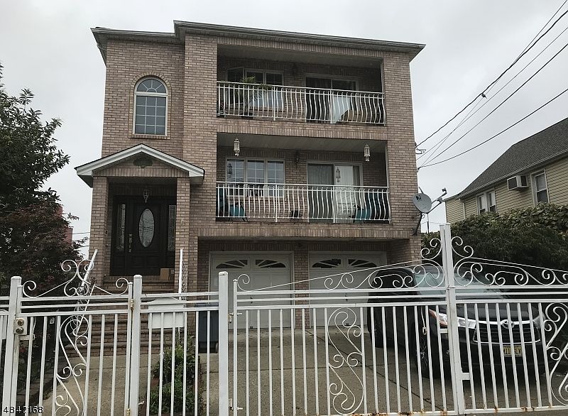 2nd image of 555 1st Ave #557