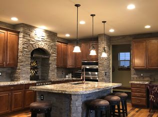 2266 Moss Pl, Erie, CO 80516