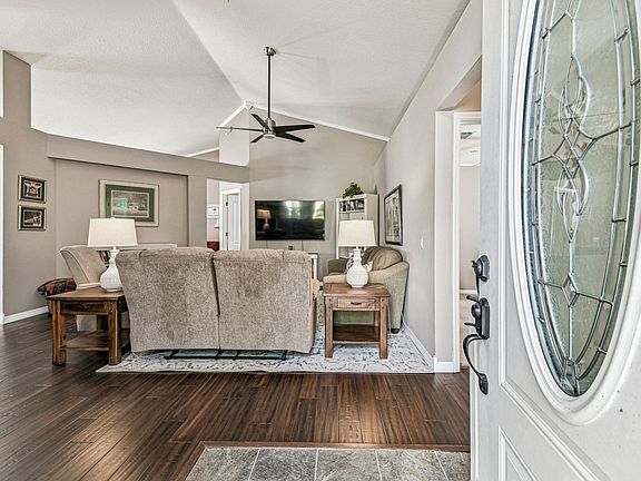4th image of 3843 Bellewater Blvd