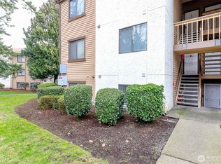 1006 S 312th St APT 211, Federal Way, WA