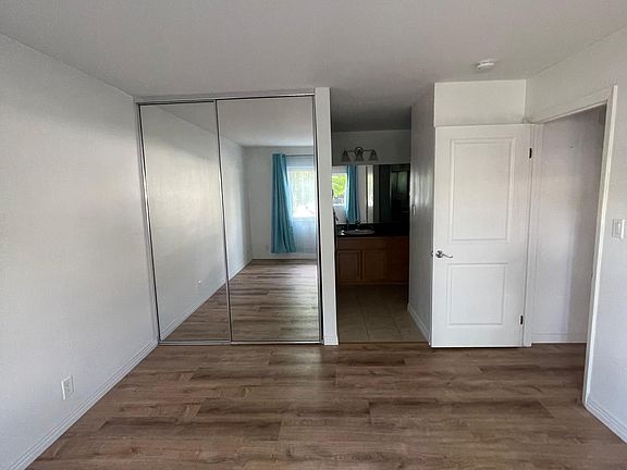5th image of 6120 Decena Dr Unit 110