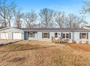 5048 Greenwood Drive, Merriam Woods, MO 65740
