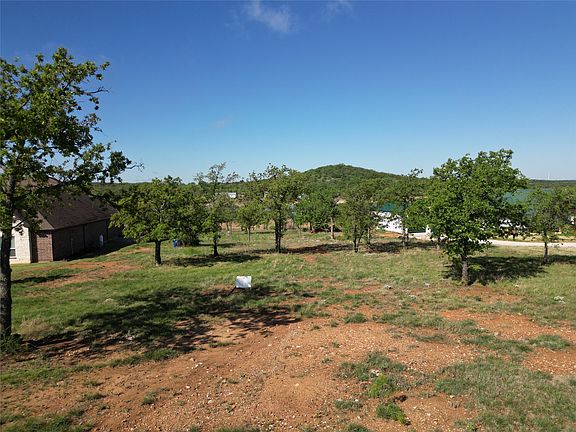 2nd image of 101 Overlook Dr