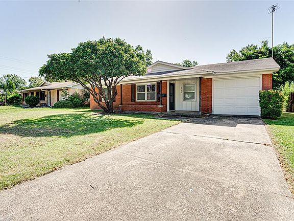 5th image of 3706 Tam O Shanter Dr