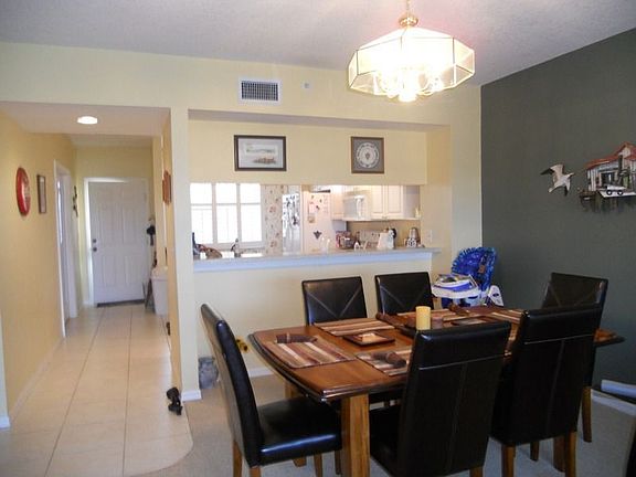 5th image of 1200 Country Club Dr APT 3304