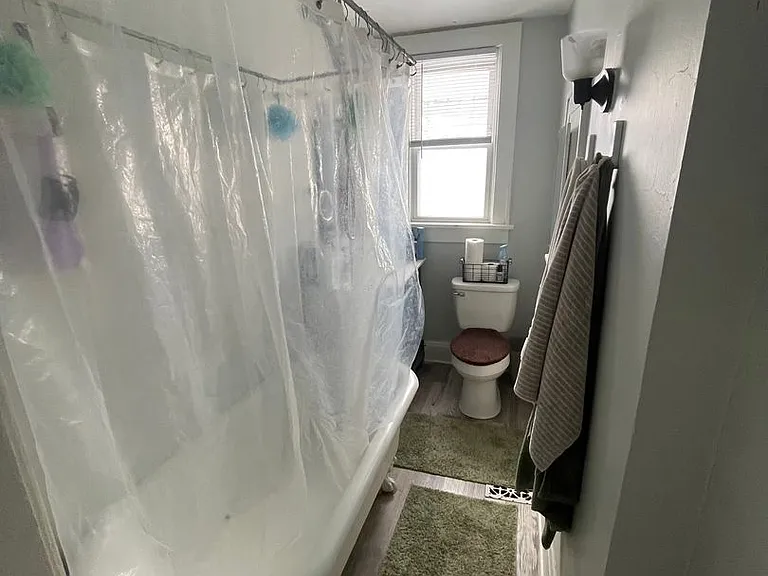 119-121 W Patterson Ave — Photo 17