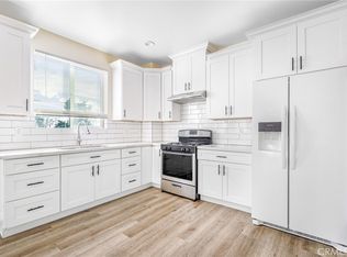 1002 E 33rd St #3, Los Angeles, CA 90011