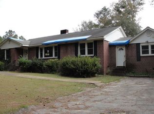 627 Emerson Rd, Lugoff, SC 29078