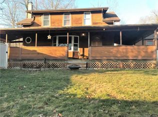 49 Mattabeseck Rd, Middlefield, CT 06455