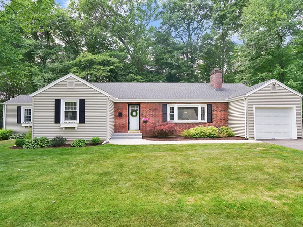 29 Seneca Road, West Hartford, CT 06117