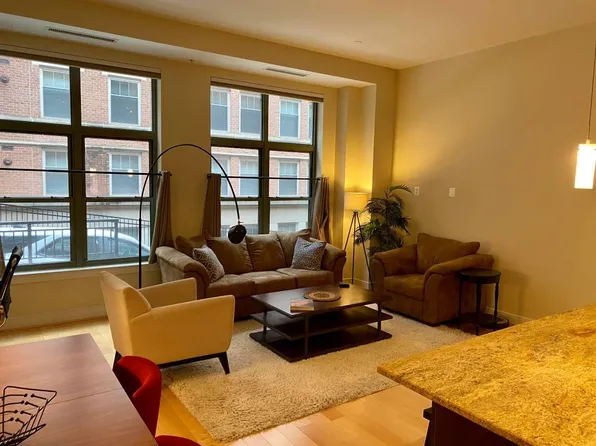 2425 L St NW, Washington, DC