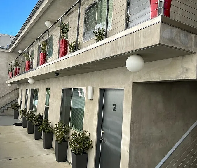 1418 N Poinsettia Pl #6 — Photo 10