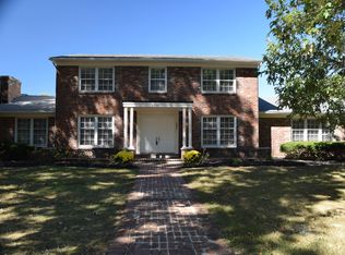 1617 Kensington Way, Lexington, KY 40513