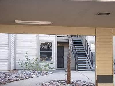 5th image of 1709 W Wood Bridge Ct