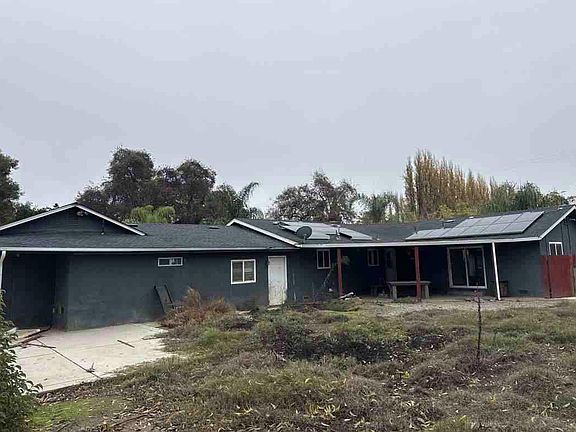 3rd image of 210 Little Ave