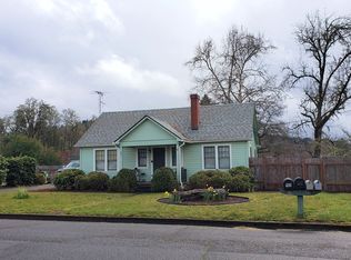 1881 Harvey Rd, Cottage Grove, OR 97424