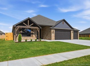 10868 S 278th East Ave, Coweta, OK 74429