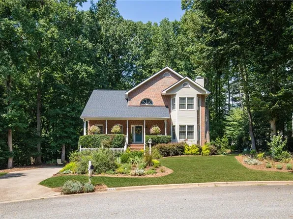 6502 Lytham Ct, Greensboro, NC 27410