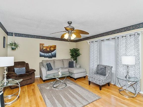 2nd image of 316 Allen Ct