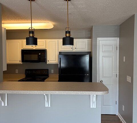 3rd image of 3475 Forestdale Dr APT 2D