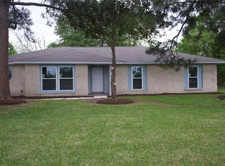 2616 Hill Ave, Dickinson, TX 77539
