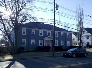 70 Lincoln St APT 3, Framingham, MA 01702