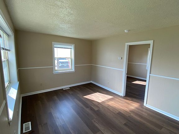 3rd image of 2431 Coronado Ave #2415