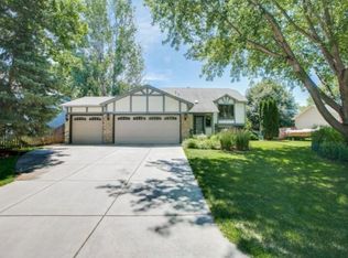 6535 Upper 14th St N, Oakdale, MN 55128