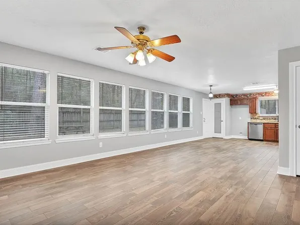 22038 Soft Pines Ct, Porter, TX 77365