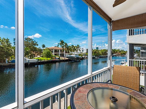 4th image of 465 Paradise Isle Boulevard