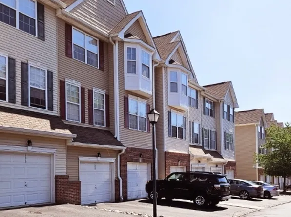 128 Conover Ter, Lebanon Boro, NJ 08833