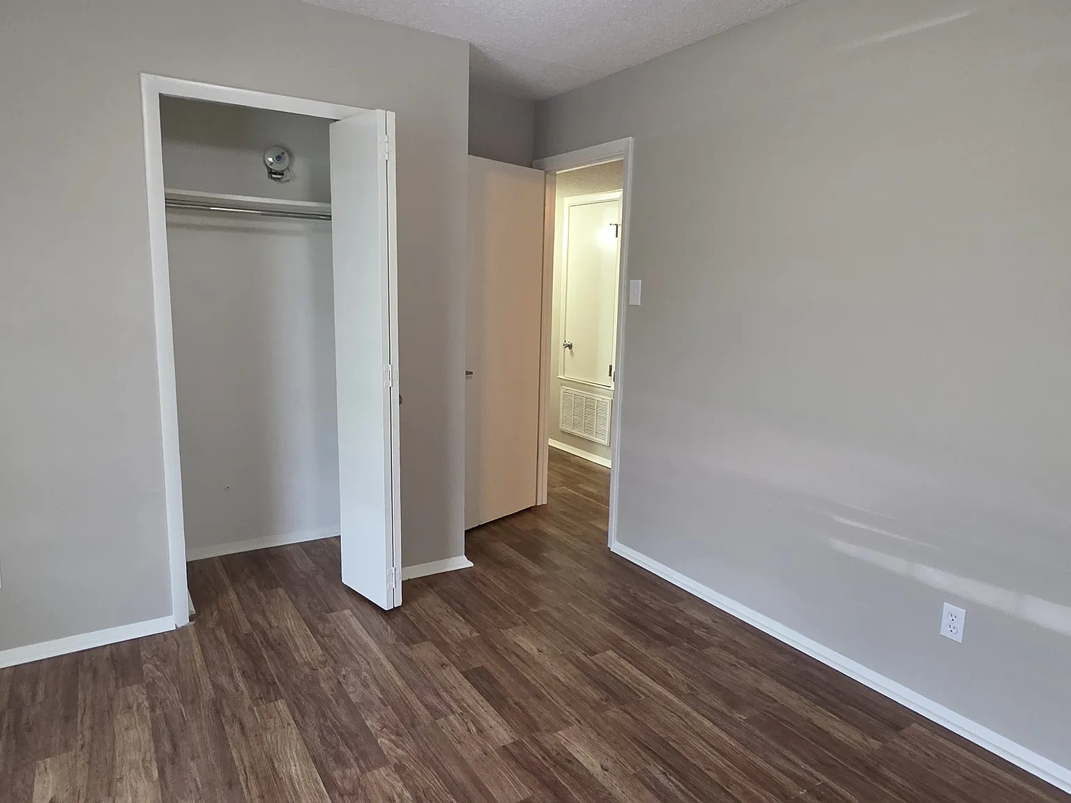 3 bed, 1109 sqft, $1,250 — Photo 4