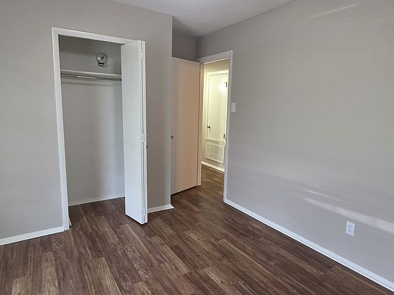 4th image of 1117 Nicole Dr
