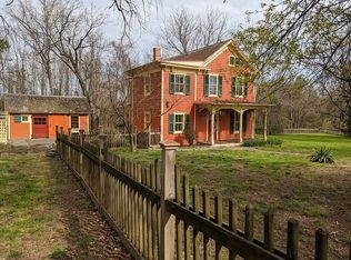 4 Lambert Rd, Stockton, NJ 08559