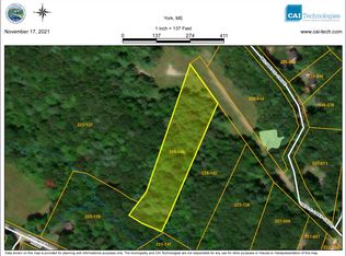 20 Triple Oaks Dr, Cape Neddick, ME 03902