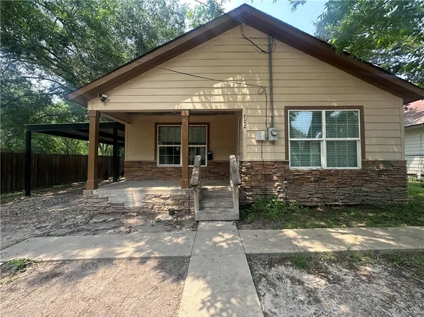 702 Commerce St, Bryan, TX 77803