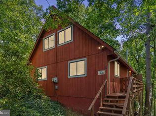 8 Bluff Trl, Gerrardstown, WV 25420