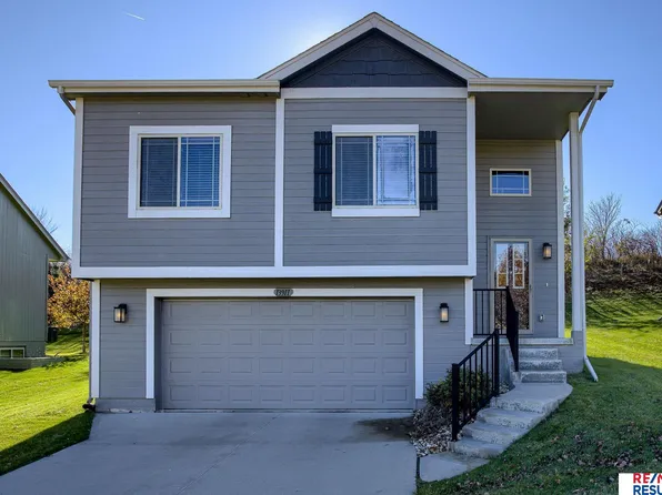 13911 Wood Valley Dr, Omaha, NE 68142