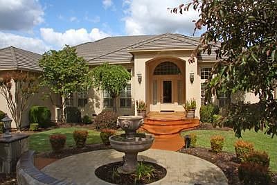 2nd image of 2531 Highland Hills Dr