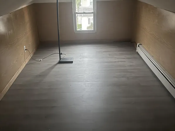 191 Hollywood Ave Floor 2, Irvington, NJ 07111