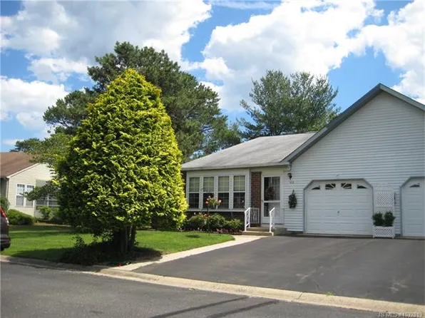 16A Ardsley Ave #64, Whiting, NJ 08759